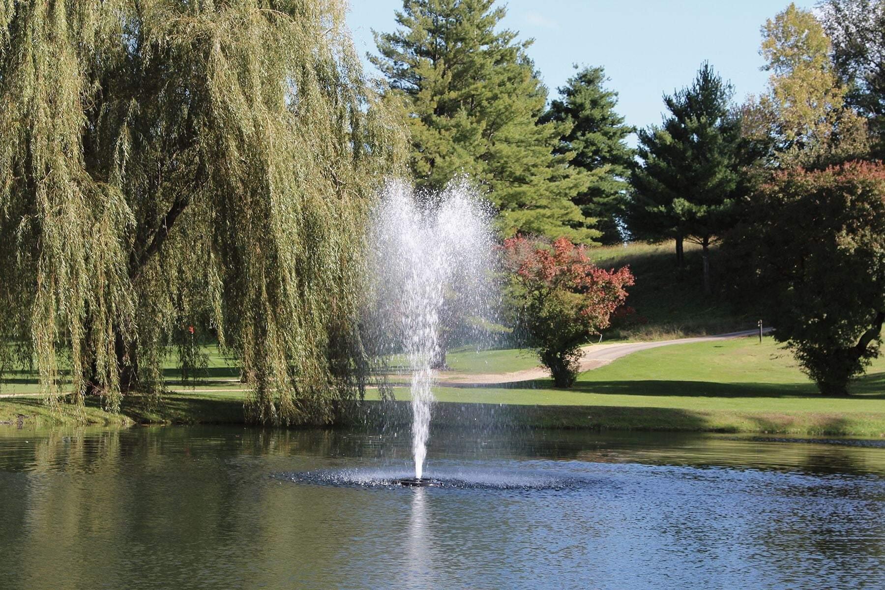 Kasco J Series Fountain 1 HP 120V - Smith Creek Fish Farm