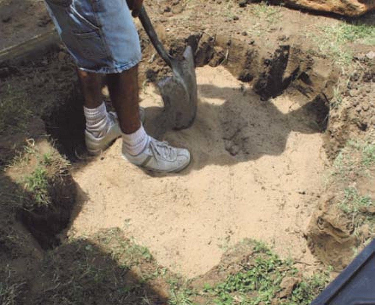 EasyPro Tall Polished Top Basalts Fountain - Smith Creek Fish Farm