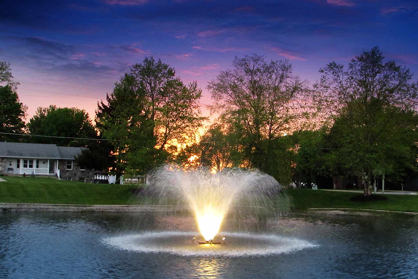 Scott Aerator Fountain Night Glo: 2 Light Warm White LED Set Scott Aerator Display Fountain Lighting Pond and Lake Floating Display Fountains By Scott Aerator 230v
